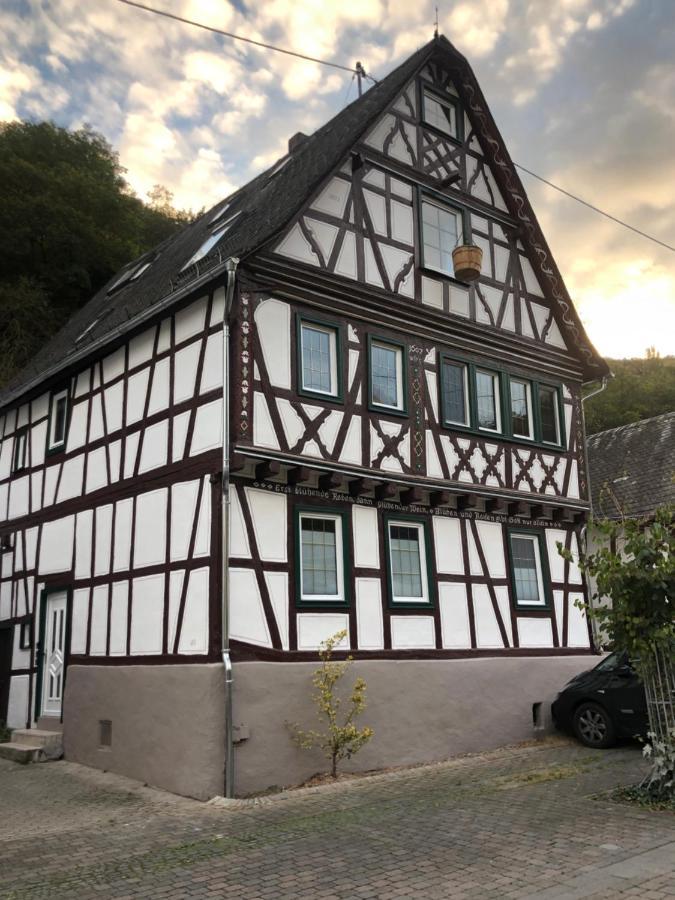 Schoene Ferienwohnung Burgruine Fachwerkhaus Bacharach Extérieur photo